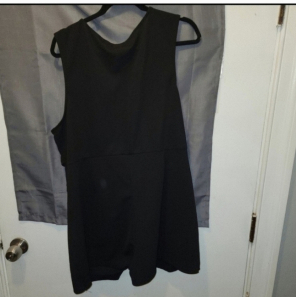 NWOT ROUGE 3X ROMPER WITH GOLD BELT - Picture 3 of 3